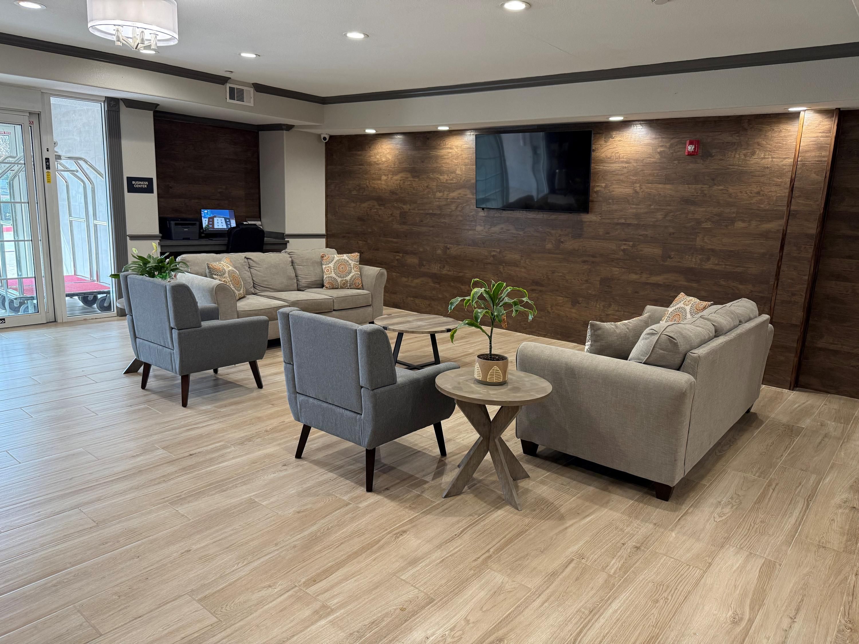 Lounge Photo