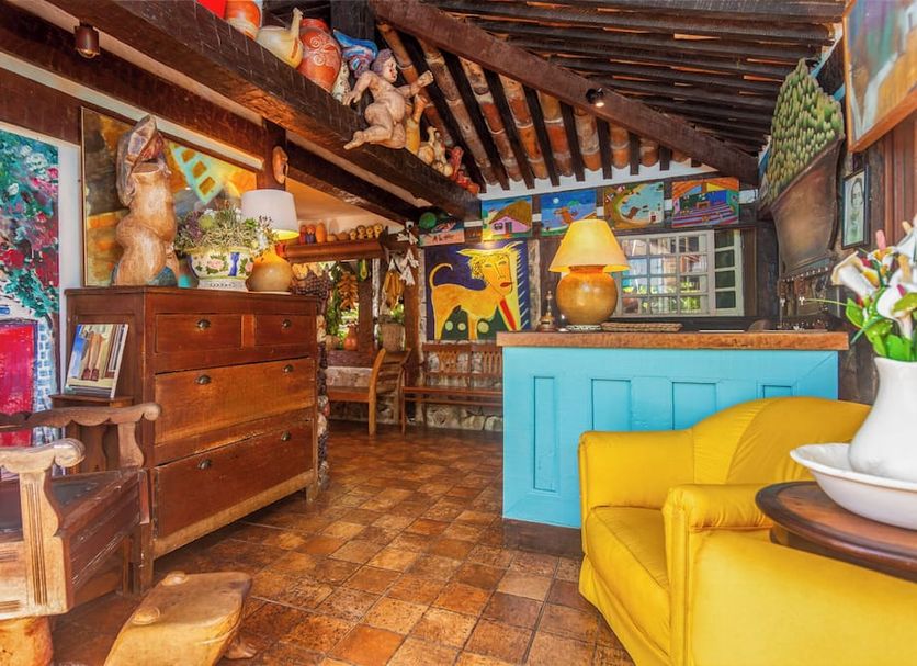 Bar Photo