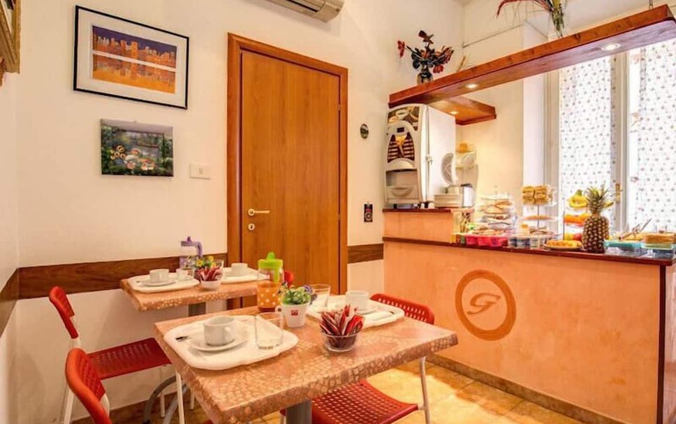 Dining room Photo