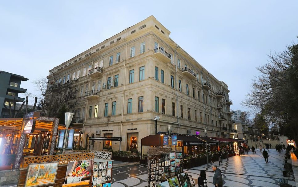 Building Photo