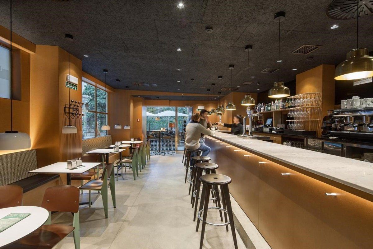 Bar