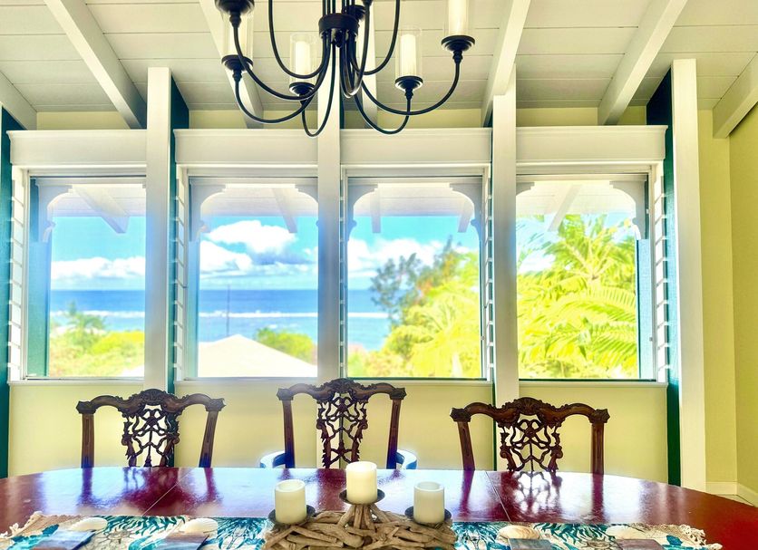 Dining room Photo