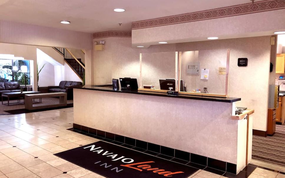 Front desk Photo