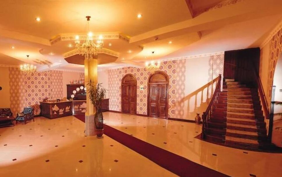 Lobby Photo