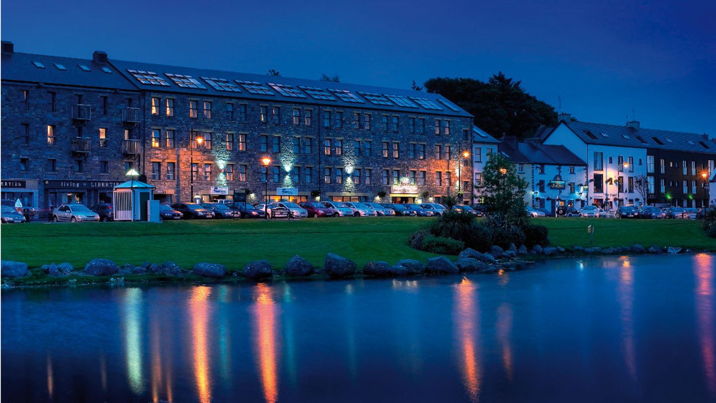 Westport Coast Hotel, Westport, Ireland Compare Deals