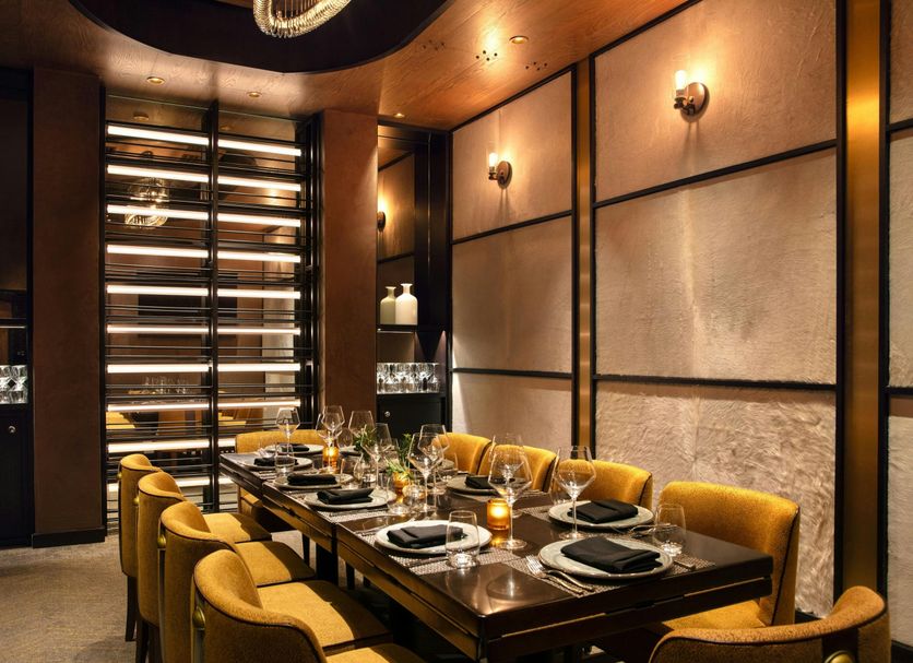 Dining room Photo