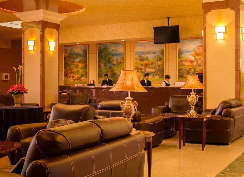 Lounge Photo