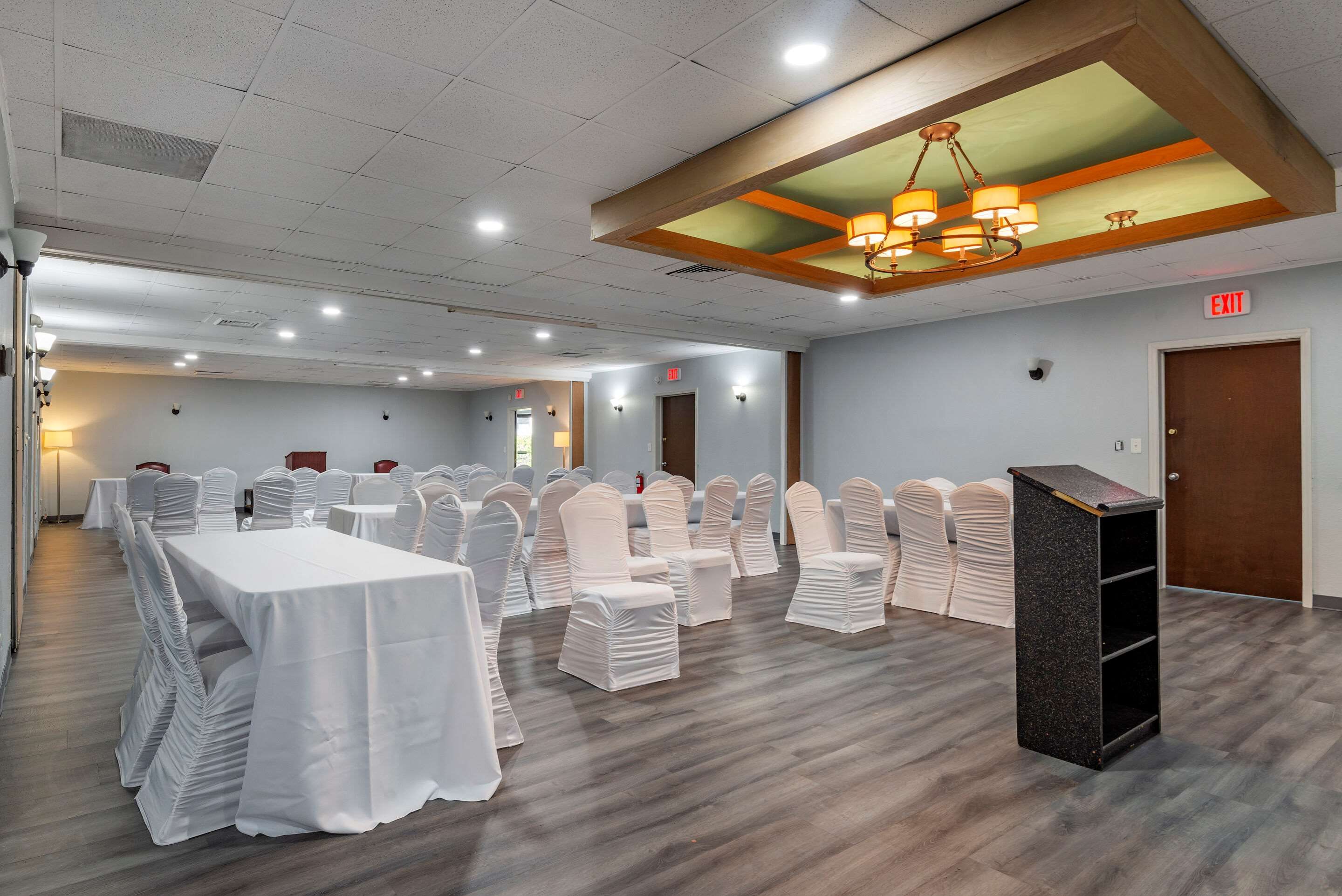 Banquet hall