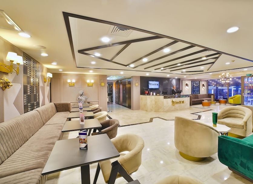 Lounge Photo
