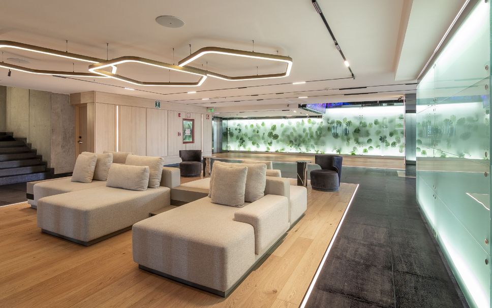 Lounge Photo