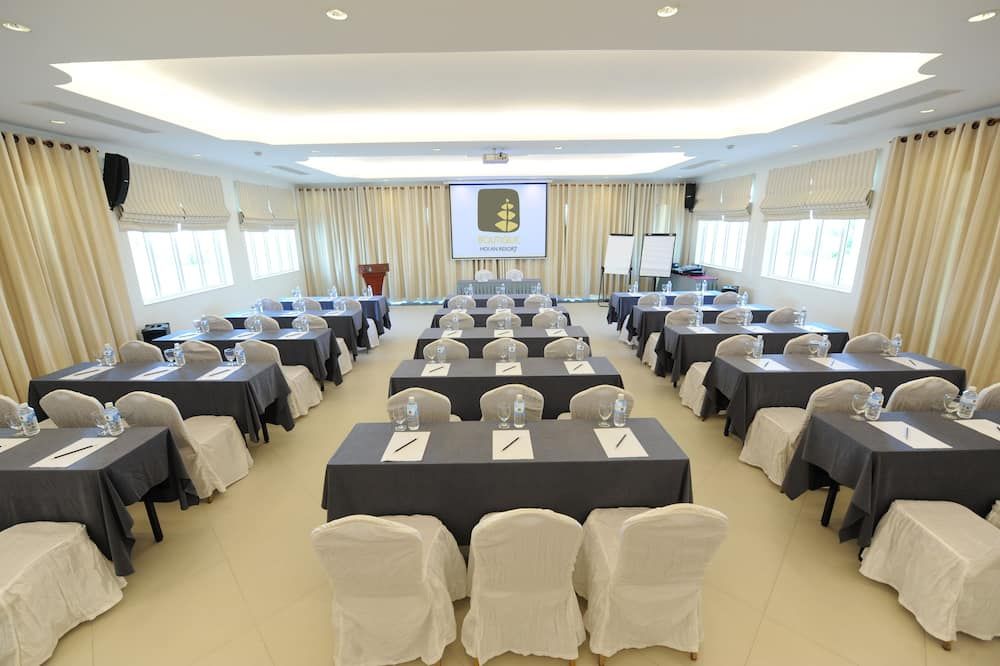 Banquet hall