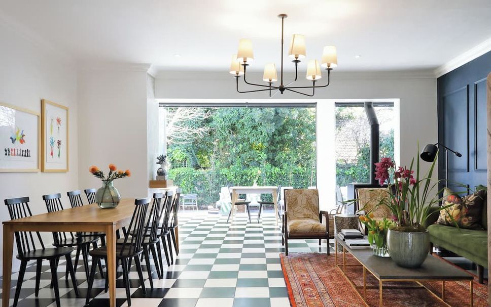 Dining room Photo