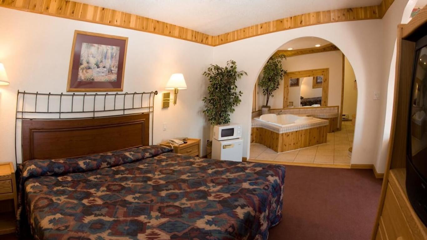 North Country Inn and Suites
