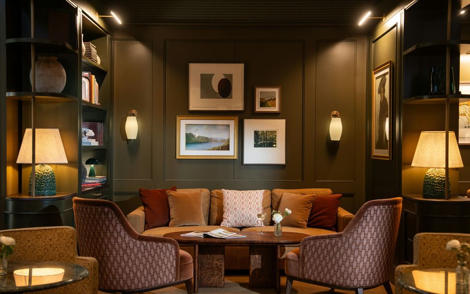 Lounge Photo