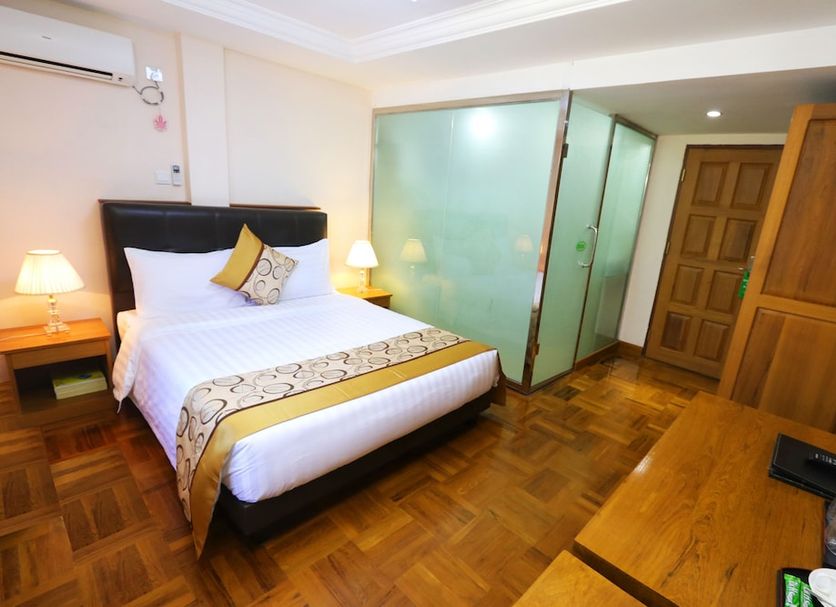 Bedroom Photo