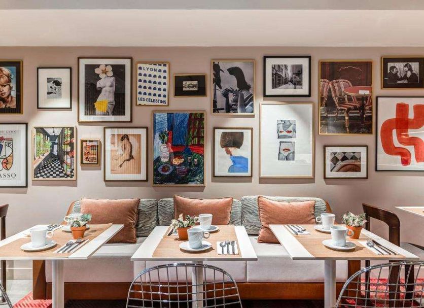 Restaurant Photo
