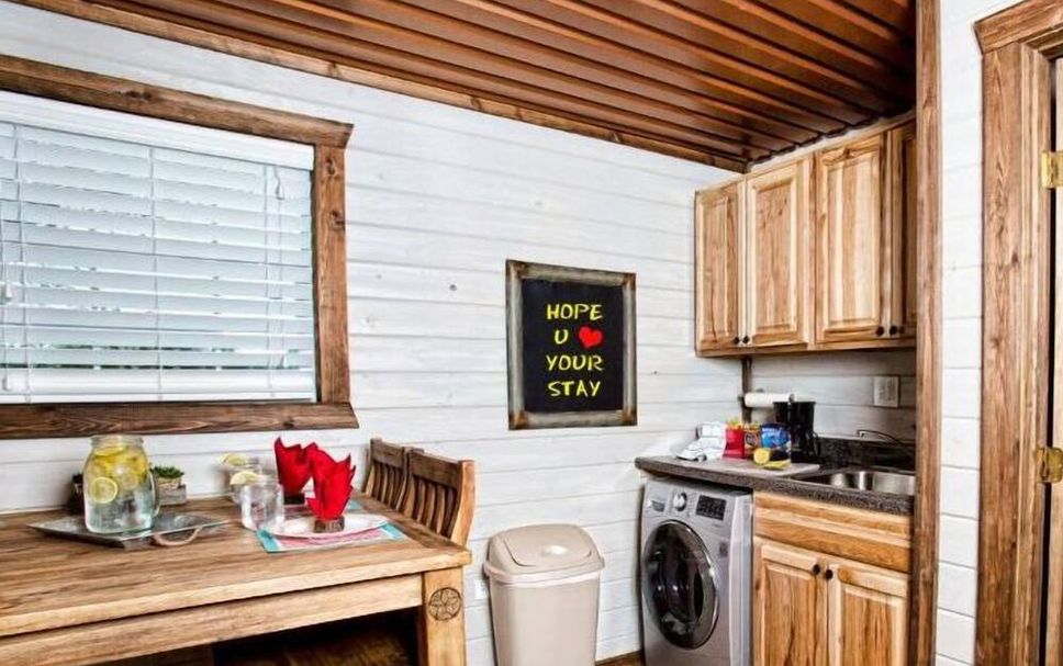 Kitchen Photo