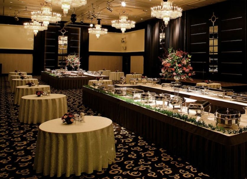 Buffet Photo