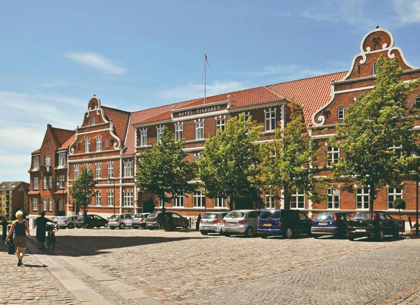 Building Photo