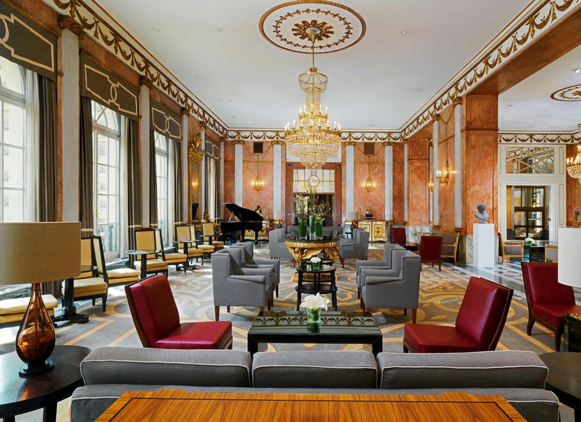 Lounge Photo