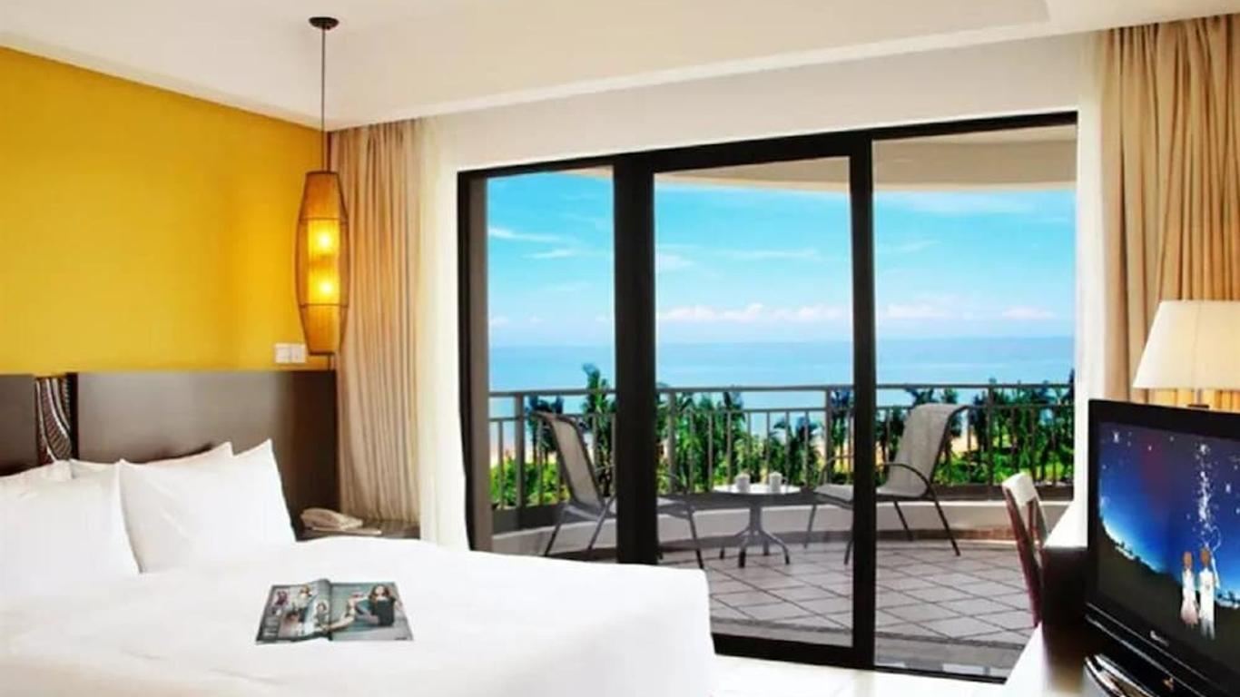 Golden Sunshine Tide Hot Spring Resort