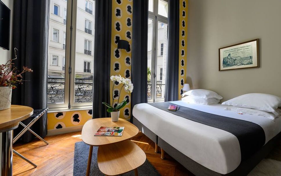 Bedroom Photo