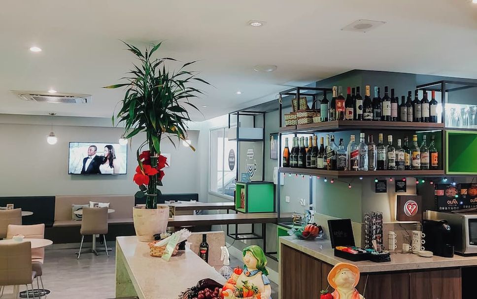 Bar Photo