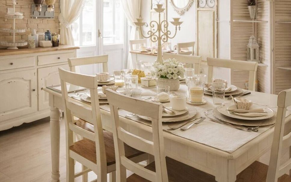 Dining room Photo