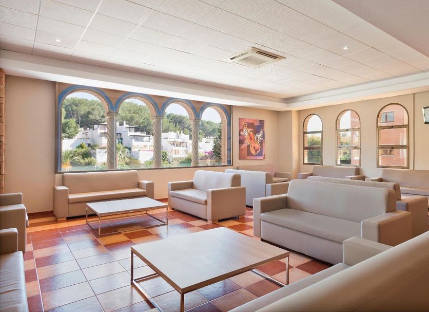 Lounge Photo