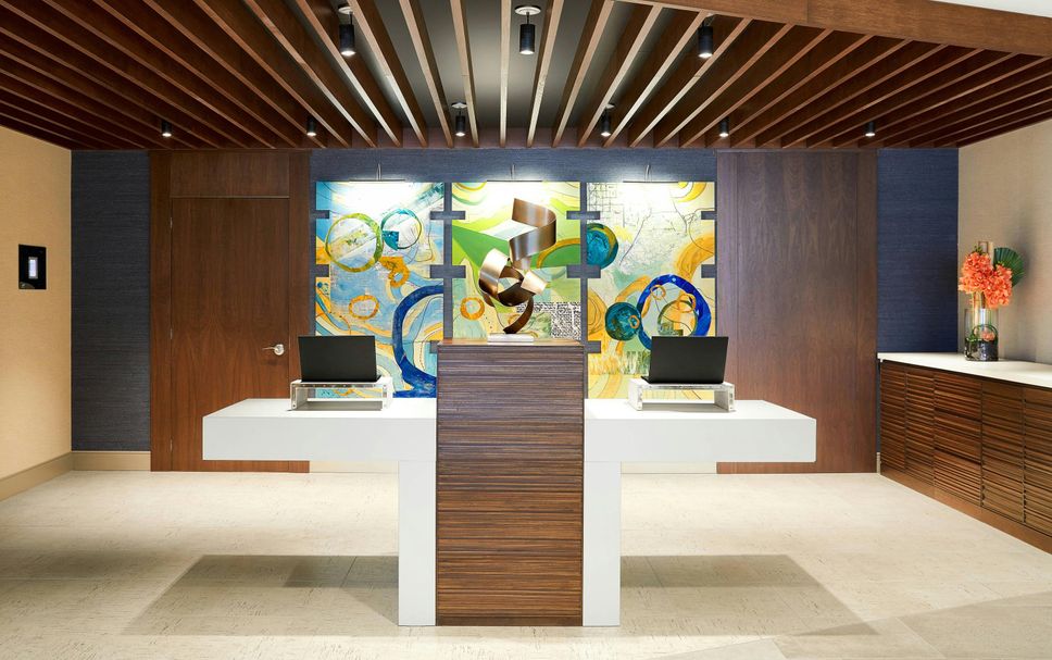 Front desk Photo