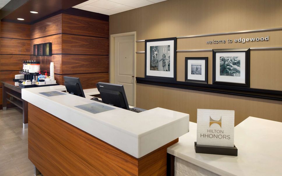 Front desk Photo