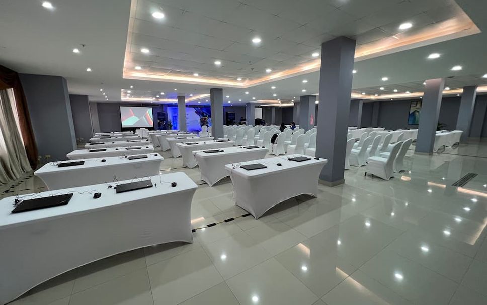 Banquet hall Photo