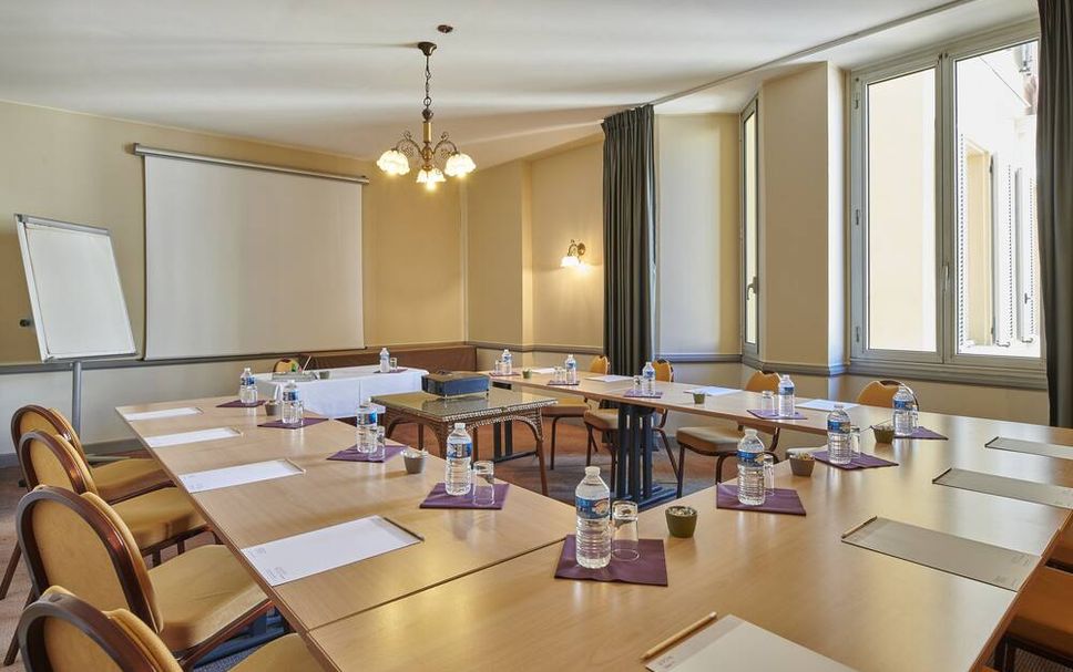 Conference room Photo