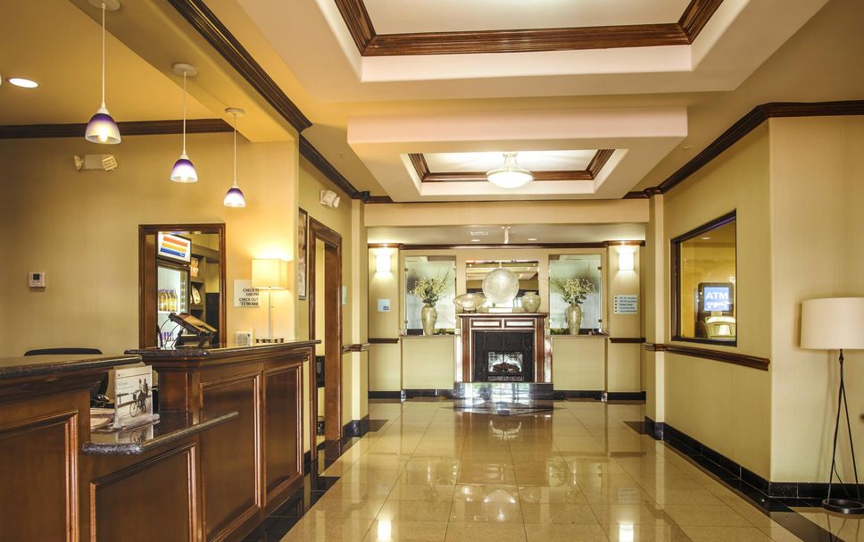Front desk Photo