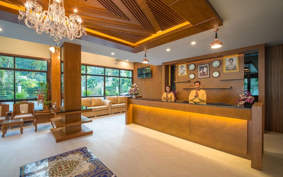 Front desk Photo