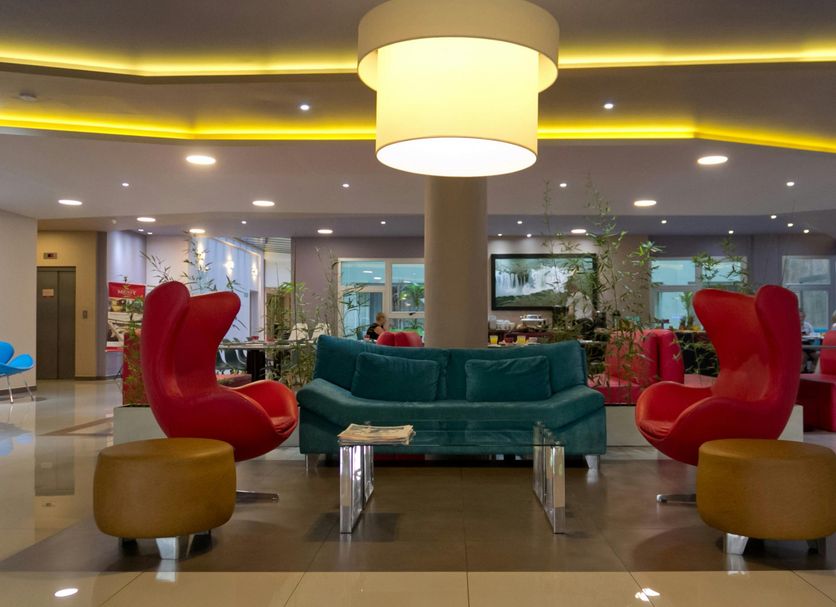 Lobby Photo
