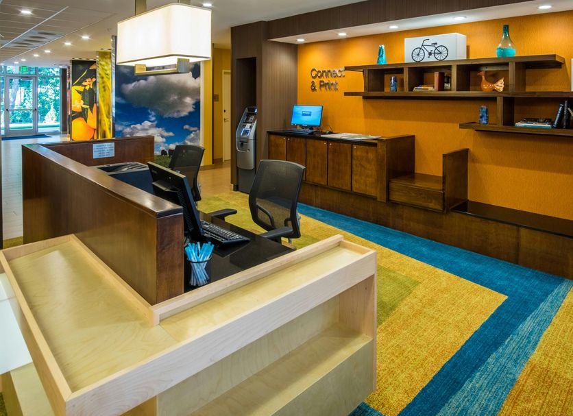 Front desk Photo