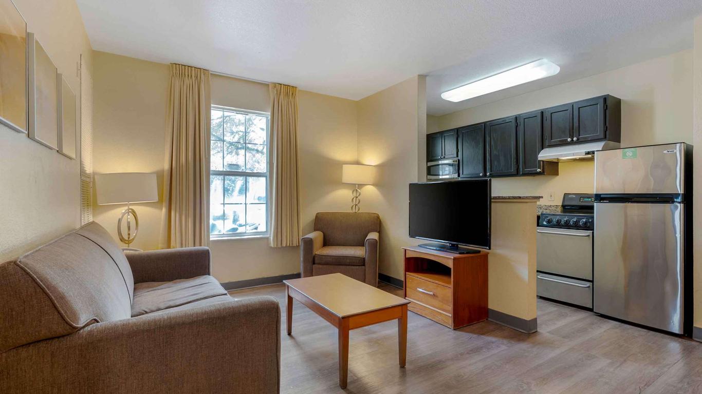 Extended Stay America Suites - Chicago - Elgin - West Dundee