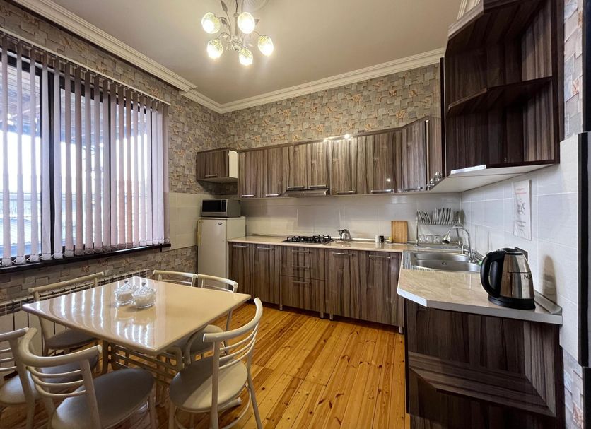 Kitchen Photo