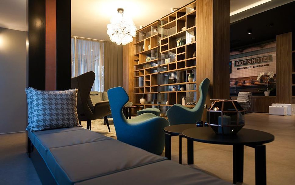 Lounge Photo