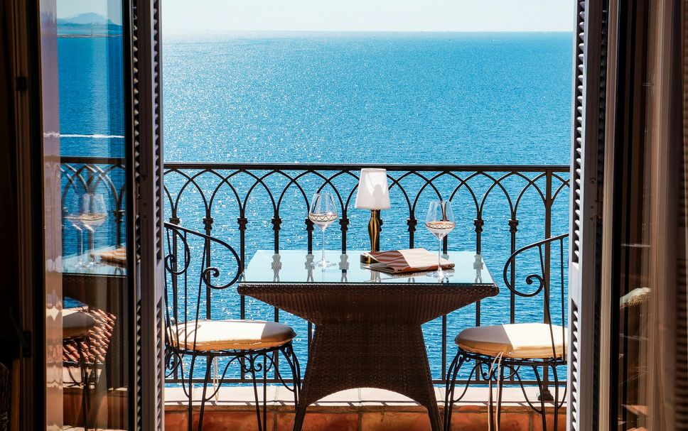 Balcony Photo