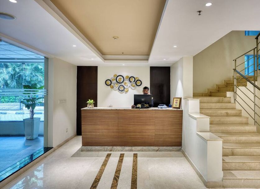 Front desk Photo