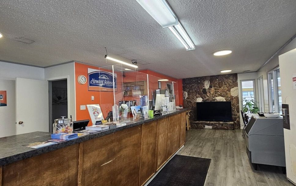 Front desk Photo