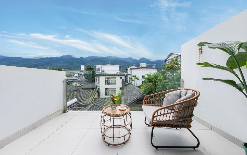 Balcony Photo