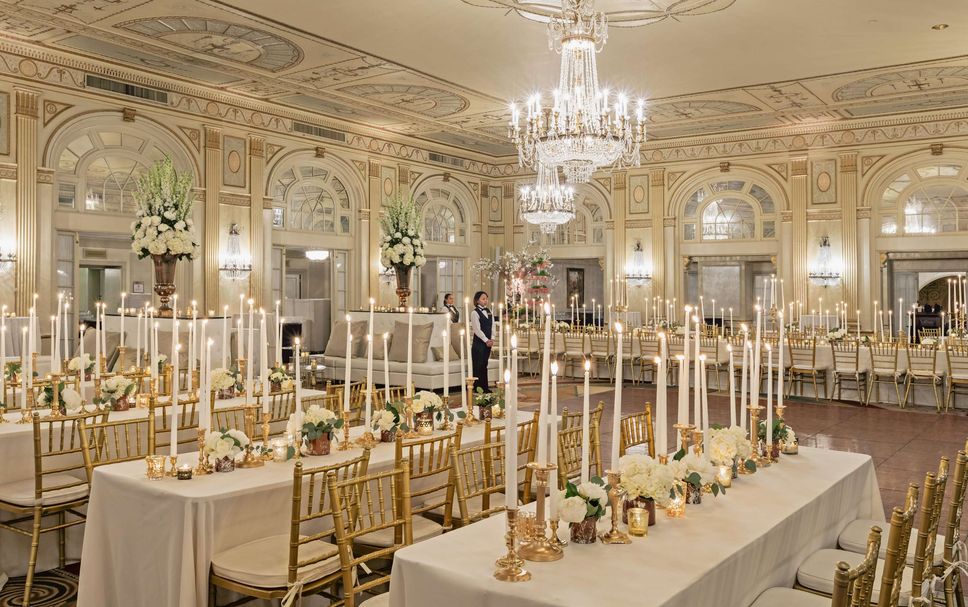 Banquet hall Photo