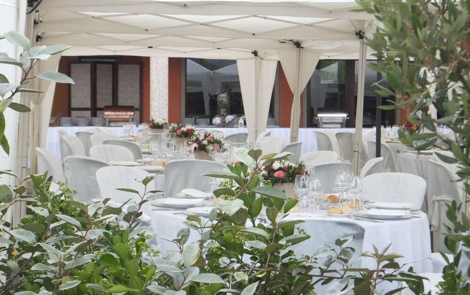 Banquet hall Photo