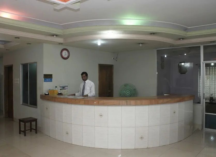 Front desk Photo