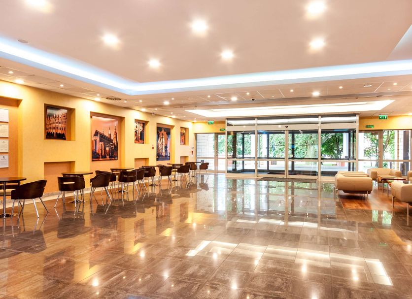 Lobby Photo