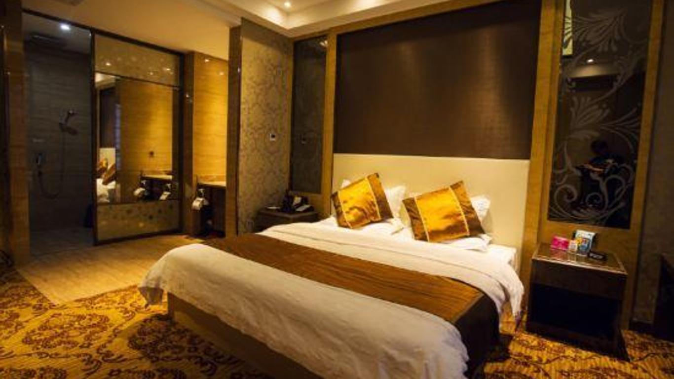 June Hotel