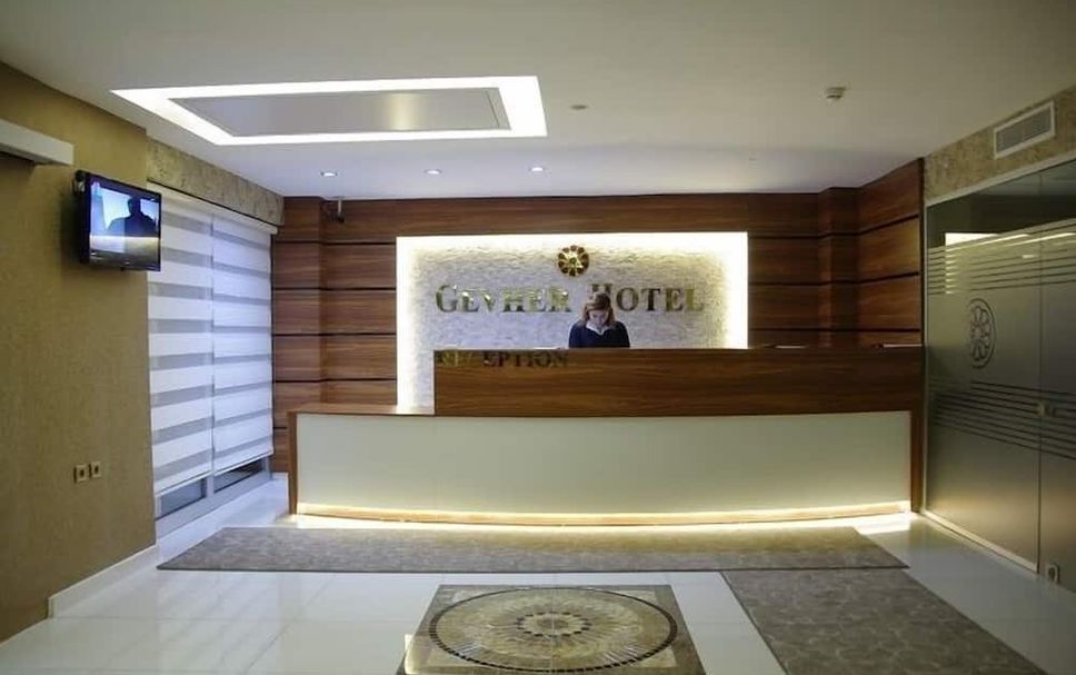 Front desk Photo